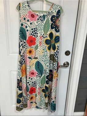 Floral A-Line Maxi Skirt in Multicolor really lovely floral pattern size  1XL
